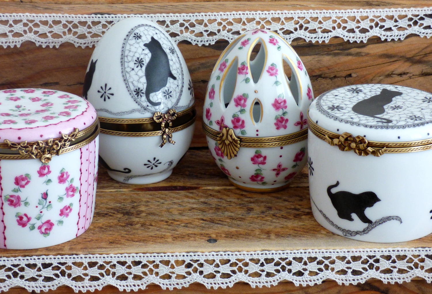 Œuf En Porcelaine Boîte à Bijoux Déco – Collection FLEUR PERSONNAGE, 3 Modèles Au Choix, Occasion